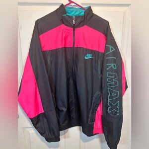 Nike Air Max windbreaker Jacket in Black and Pink